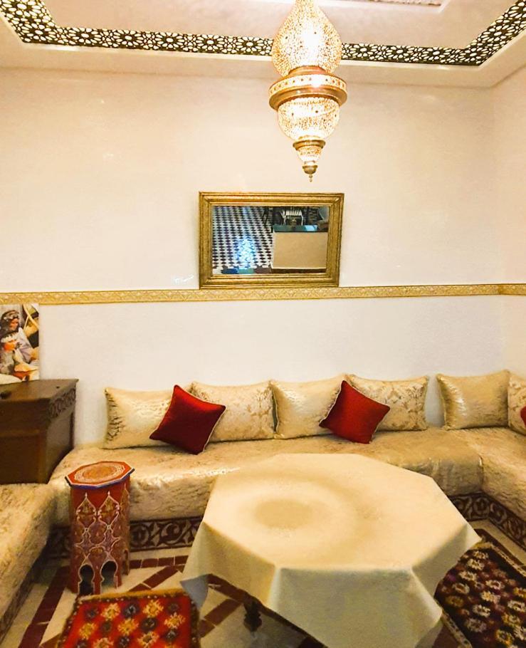 Quarya Assiyahia - Riad Camilia- Maison Entiere Avec Piscine Маракеш Екстериор снимка